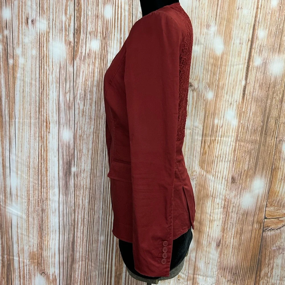 Body by‎ Victoria Lace Back Blazer